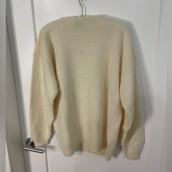 Vintage Rino Rossi Hand Knot Angola and Wool White Bedazzled Sweater Large - Picture 2 of 5